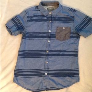 Pacsun Blue tripped button-up